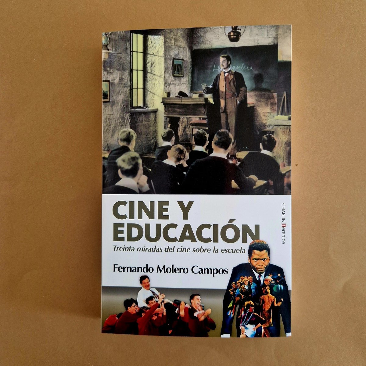 #librodeldía. Este manual, escrito por el docente y escritor Fernando Molero, sugiere una lista de 30 #películas elegidas por el autor que pueden ayudar al docente en la no siempre fácil tarea de enseñar.  #educación #cine <a href="/AlmuzaraLibros/">Almuzaralibros</a>