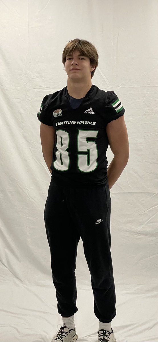 SimonVinton's tweet image. Had a great time at @UNDfootball last Saturday. Thanks for the Invite! @IsaacFruechte14 @ghaugii7 @CoachAndersonJD