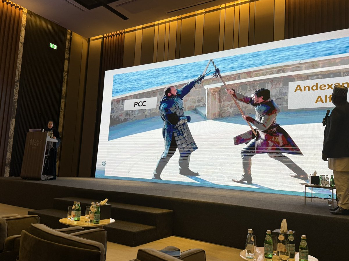 This is by far my favorite slide from the <a href="/CriticalCareQ8/">CriticalCareKuwait</a> !😄 Thanks <a href="/NAlkhani/">Nada Alkhani</a> for doing a fantastic job breaking down the evidence while unraveling the battle between andexanet alfa and 4F-PCC in ICH #Criticalcarekuwait2025