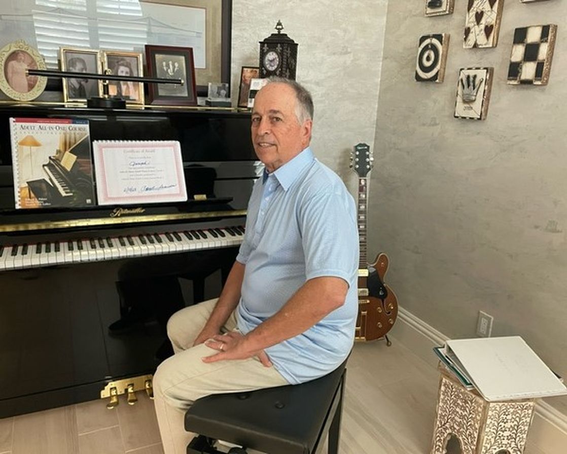 PianoLessonsNFL's tweet image. It’s never too late to start playing the piano! My senior piano lessons are designed to be both fun and fulfilling, no matter your experience level. Join me and discover the joy of making music at any age!
#SeniorPianoLessons #NaplesFL 
naplespianoteacher.com