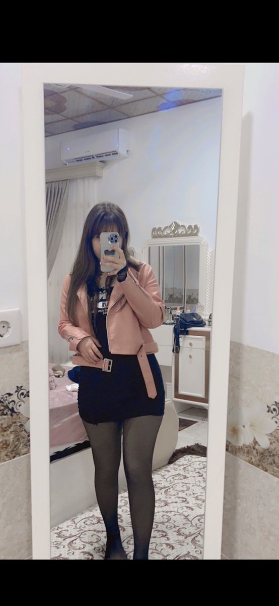 rawanmohammedkh's tweet photo. 👩‍❤️‍👩🥹 https://t.co/3kN5LaiTDR