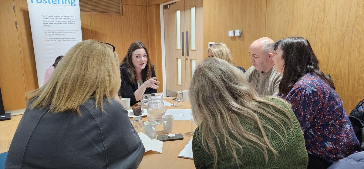 ScotGovEdu's tweet photo. Children’s Minister @NatalieDon_ heard foster carers tell of their experiences at an event with @fosteringnet.

Their views will inform how we shape the future of foster care.

Make your views known in the @ScotGov consultation, open until 6 February: https://t.co/PEAVAz4eUZ https://t.co/G9u0WQYlyL