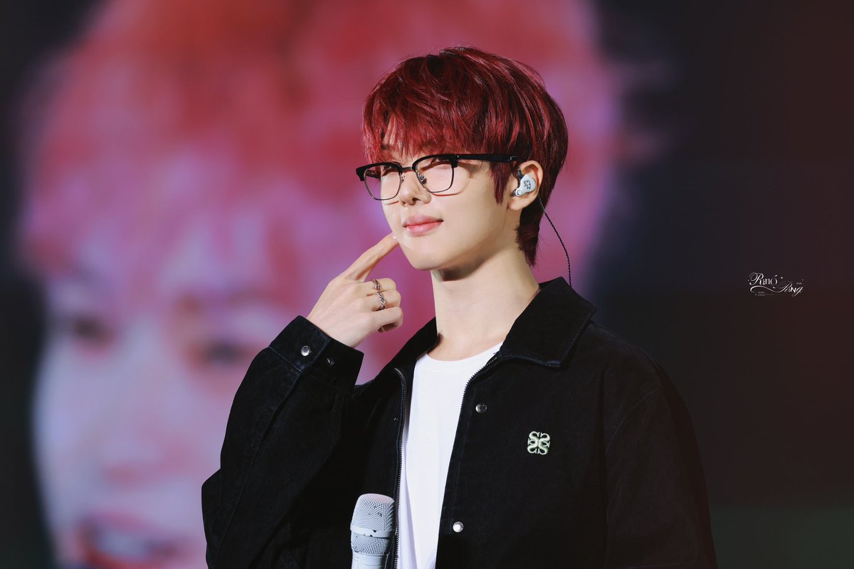 ring4ring_'s tweet photo. 행복하기 바래요🩷

#우리의_띵_지성아_생일축하해
#23StarsForJisung
#JISUNG https://t.co/4isNJgPsYi