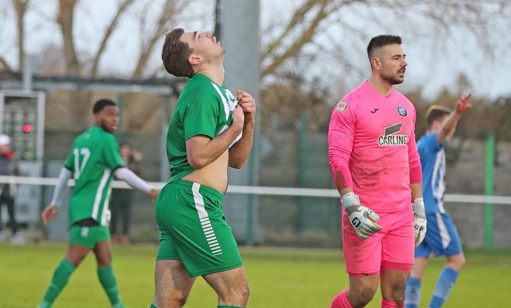 GWRovers's tweet image. MATCH REPORT: ROVERS LOSE OUT IN LOCAL DERBY TO HULLBRIDGE #Pitchero
gwrovers.com/teams/55008/ma…