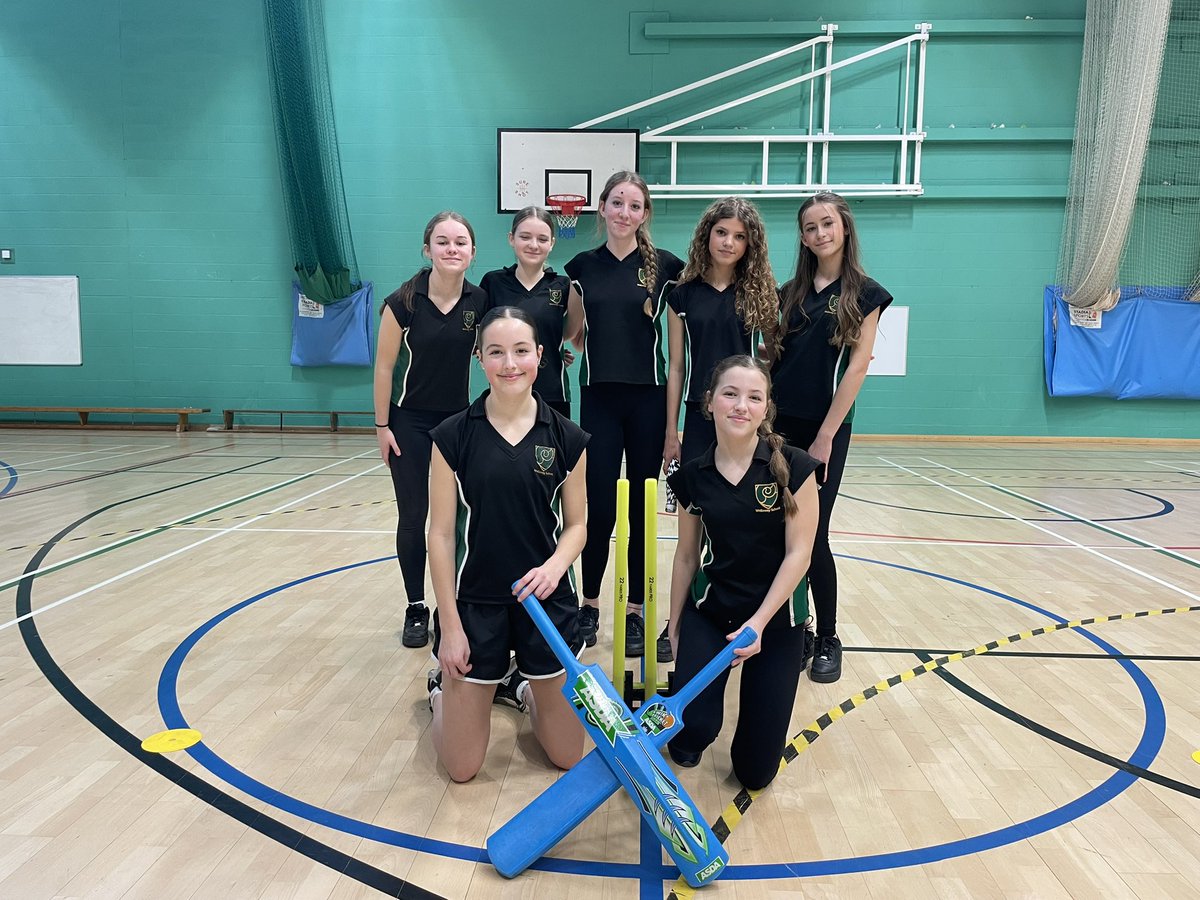 WellswayPE's tweet photo. Brilliant cricket from our U15 girls team this evening! They won their match and now progress to the next round of the Lady Taveners Indoor competition 🏏🌟 well done to POTM Belle 👏🏻 full report to follow in the ammonite! https://t.co/ODlOk5AYD4