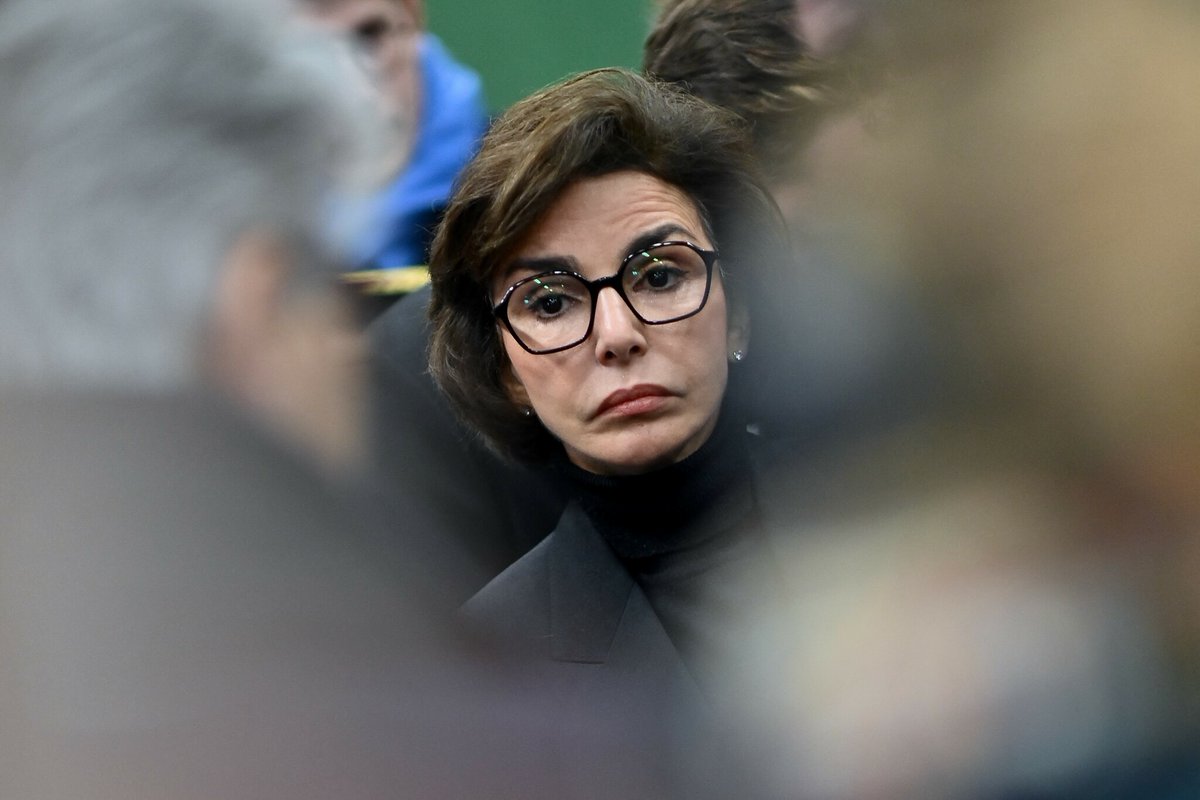 « Debout pour la culture ! » : Artistes, professionnels et publics réunis face à la casse budgétaire 

➡️ l.humanite.fr/GnW