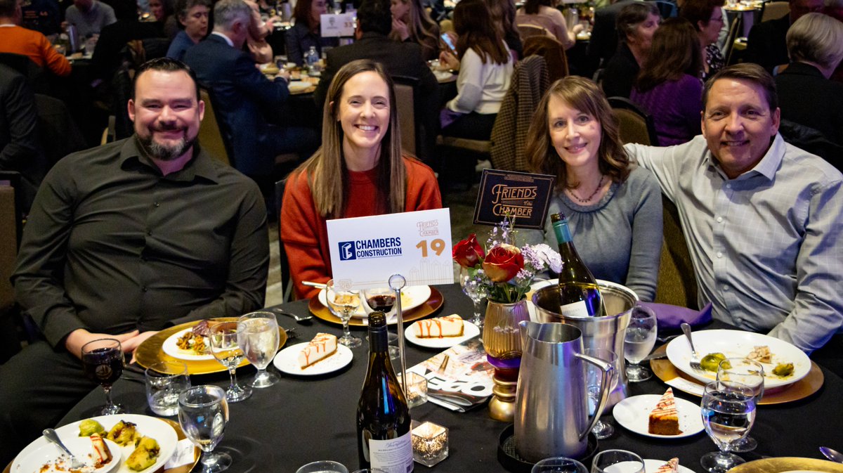 chambersconstr's tweet image. We had a great time at the Eugene Area Chamber&apos;s Celebration of Business last week! A big congratulations to Mike Coughlin on a well deserved First Citizen award. Our community is a better place because you! #CelebrationOfBusiness #GoChambers #MeetTheTeam