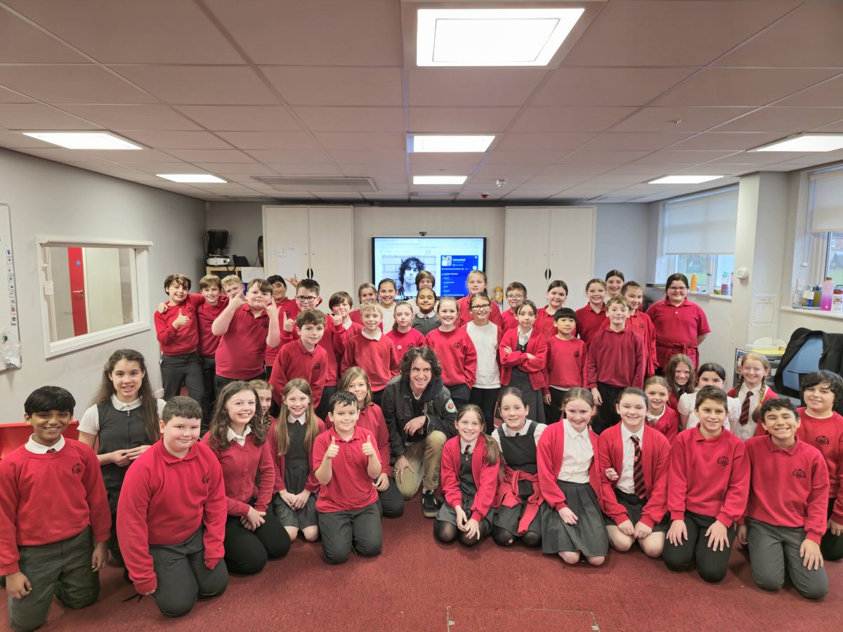 AshKnotty's tweet photo. Y5 and 6 have been so lucky and were visited by #JohnnyLloyd on part of his Punchline tour! We have loved his music this year and really enjoyed the new album! We are so grateful to Johnny for stopping in before his performance at the @thejacclub ! @tribesband #MusicalHero https://t.co/xYzwqZpM1h