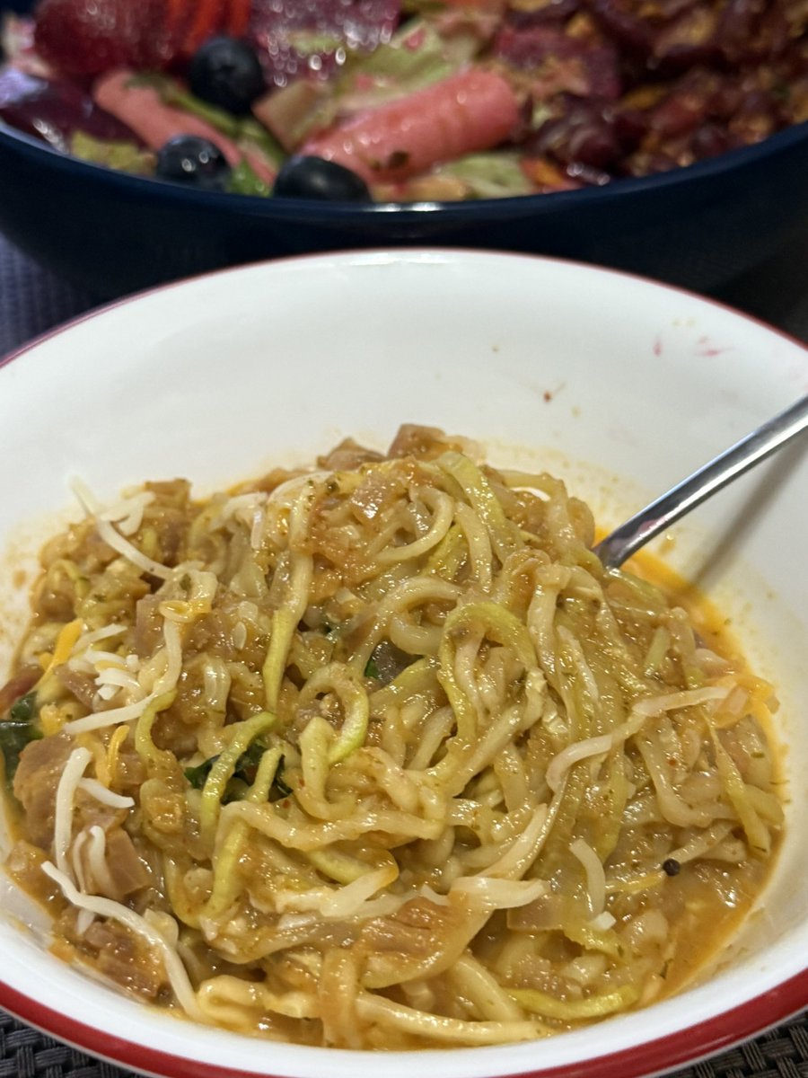 WellbeingPlate's tweet photo. If your kids are addicted to Maggi or instant noodles, it may impact their brain development and weaken cognitive abilities. Swap them for homemade zucchini noodles—just add herbs and spices for a tasty, healthy alternative! #HealthyEating##wellbeingPlate## https://t.co/6USCBKQWQm