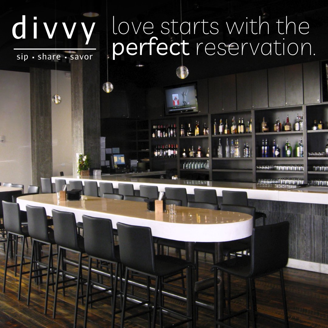 divvycarmel's tweet photo. Roses are red, violets are blue, our Valentine’s dinner is perfect for two. Reserve your table today!

#divvy #ShareTheExperience #CarmelCityCenter #CarmelIN https://t.co/OcQBdGZzly
