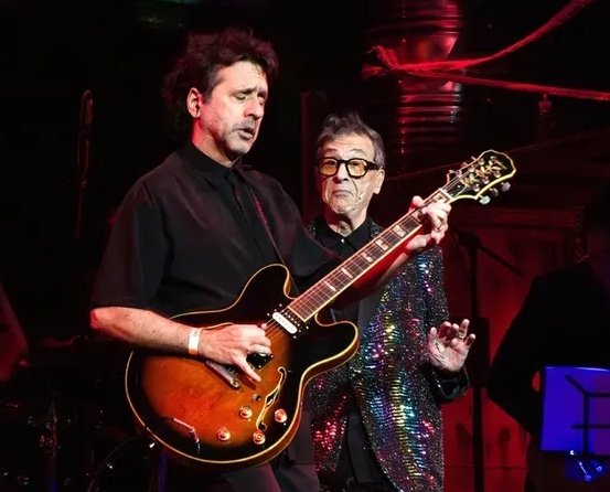 Histórica celebración del Rock argentino y para las Bodas fue una realidad maravillosa participar.
Gracias <a href="/BILLYBONDO/">BILLY BOND Real</a> por la generosidad, confianza y magia
#rompantodo