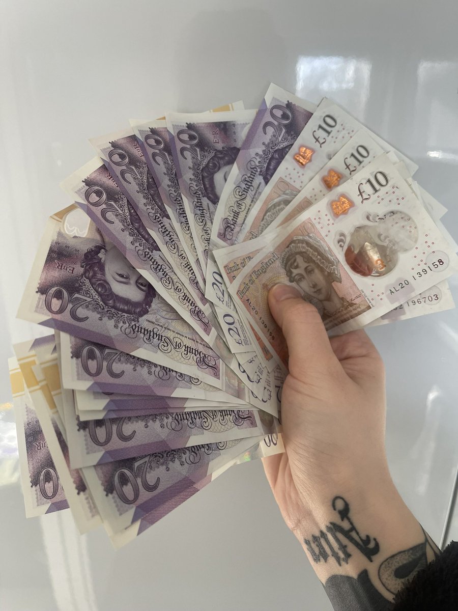 Feeling greedy today 🐖