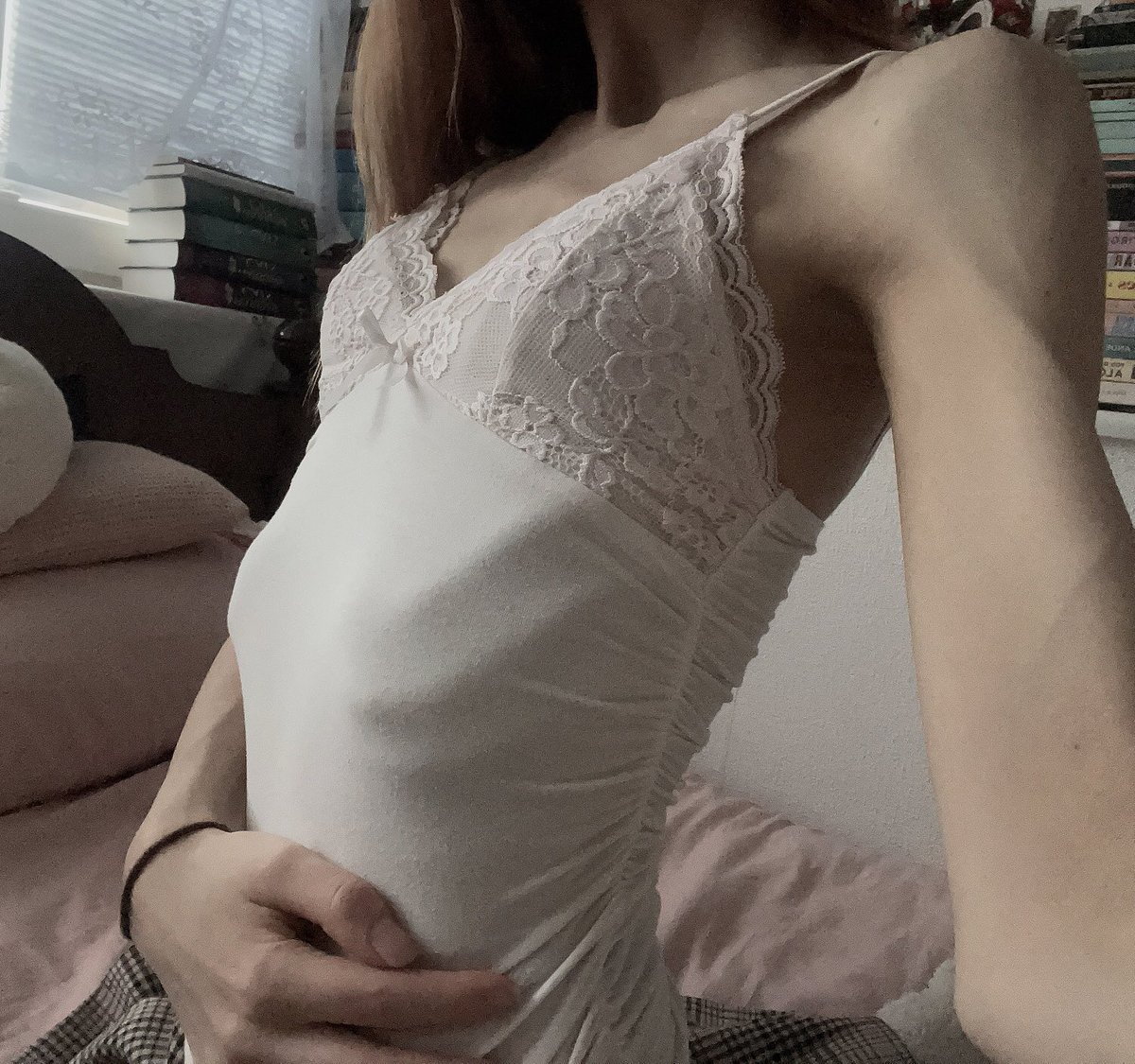 thinspo 𓍯𓂃 tweet media