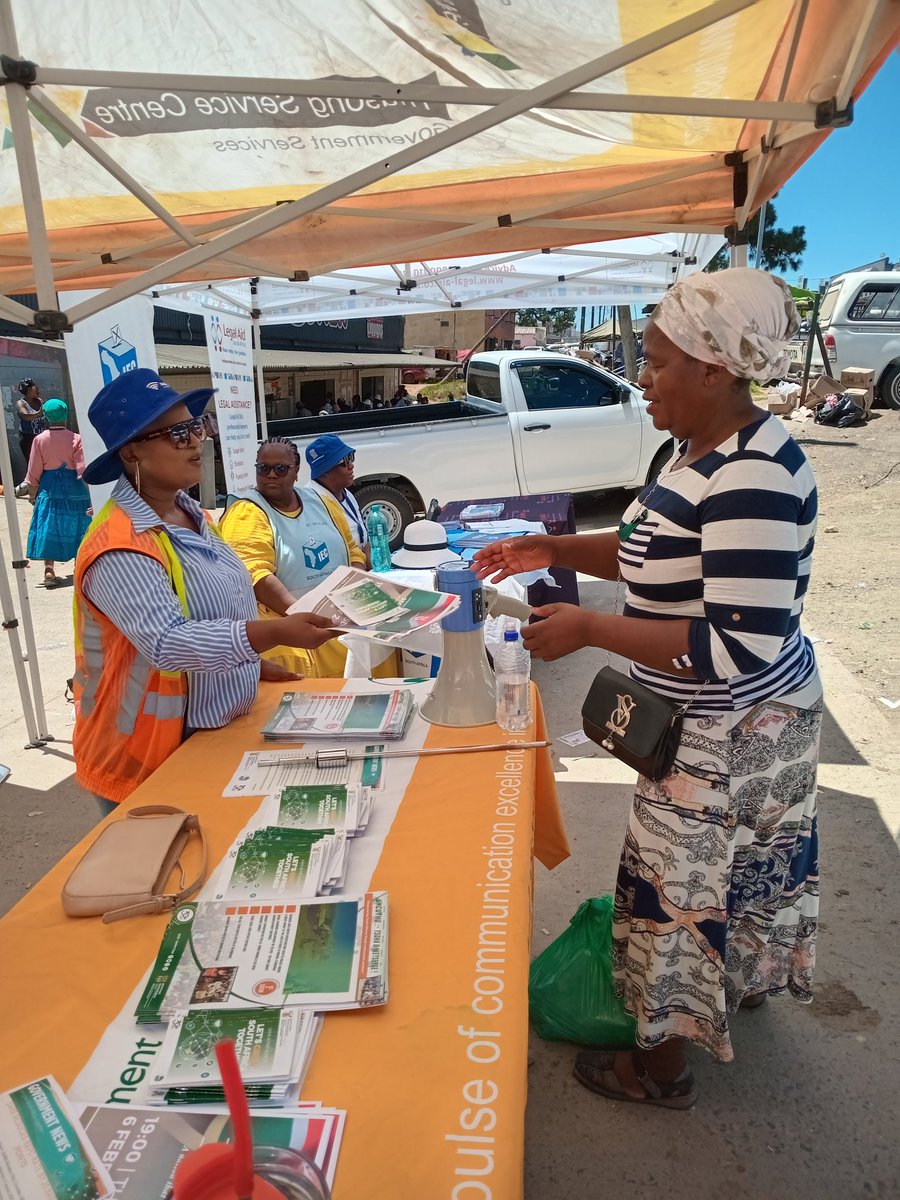 GCIS_ECape's tweet photo. GCIS O.R Tambo in partnership with @LegalAidSA1, hosts a taxi rank activation with an aim to mobilize communities to take part in the State of the Nation Address that will be delivered by the President of South Africa on the 06 February 2024
#SONA2025 
#30YearsOfFreedom 
@GovernmentZA  
P-Z