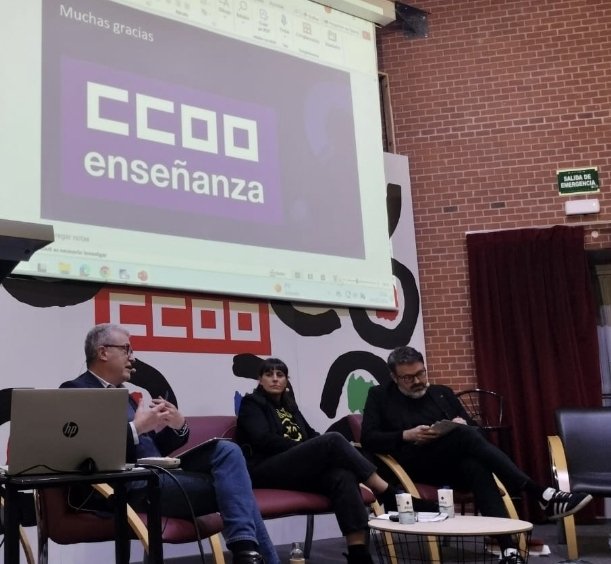 Jornada sobre la situación de  menores ypersonas trabajadoras de los centros de menores. Sindicalismo del bueno!! Avanzar, crear, trabajar, soñar con un mundo mejor.... Compartir con compañeiras e amigas.