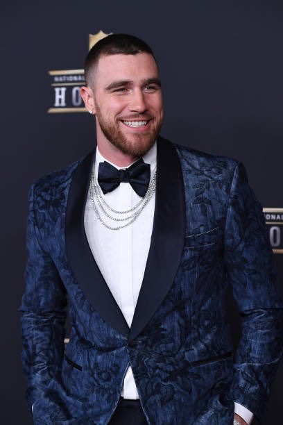 retrokelce's tweet photo. NFL honors in previous years. https://t.co/uMpGr7lBiy