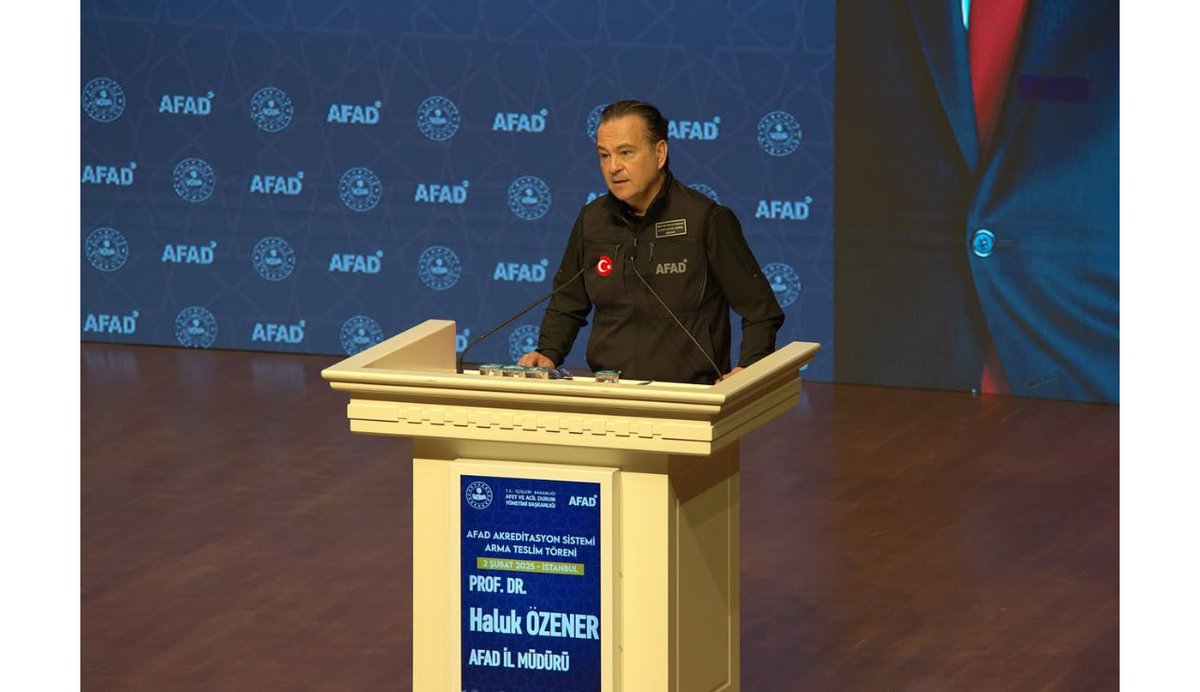 NESAR_SAR's tweet photo. İstanbul İl Afet ve Acil Durum Müdürlüğü tarafından Haliç Üniversitesi yerleşkesinde “Akreditasyon Arma Teslim Töreni” gerçekleştirildi.

6 Şubat 2023 Kahramanmaraş merkezli depremleri anmaya yönelik törende akredite ekibimiz dahil 72 Ekip armalarını teslim aldı.

@IstanbulAFAD https://t.co/uHgjGyKd8G