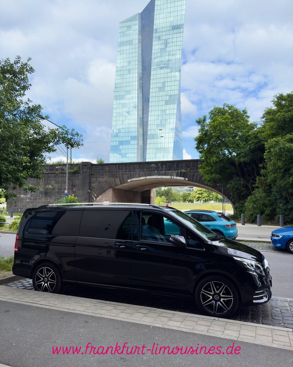 Frankfurt Limousines tweet media