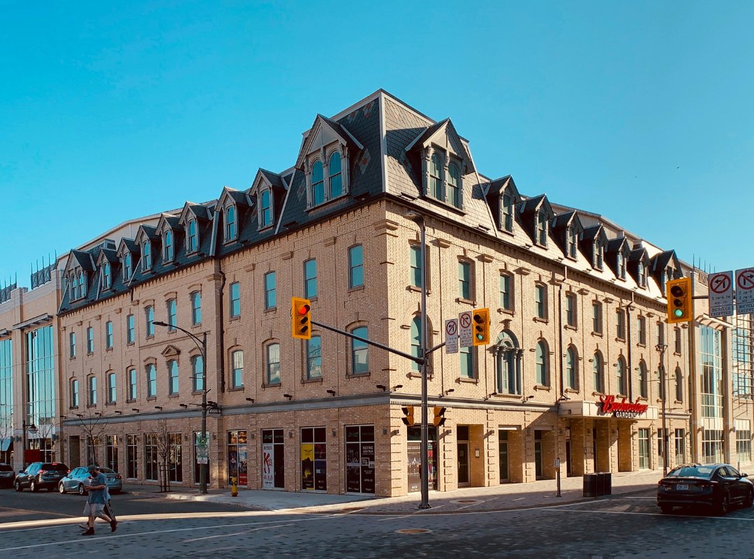 The heart of our city shines in every season, with its distinctive streetscapes and architecture ready to stand in for any North American city. For productions big or small, London's downtown is here to bring your vision to life!

📸: Scott Webb

#LondonOntario #FilmingLocations