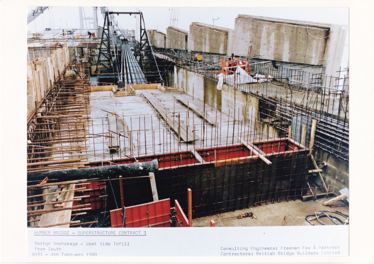 HumBridgeNews's tweet image. On this day in 1980, the cables were in place. In these pictures you can still see the temporary catwalk installed under the cables. We can also see the final stages of the Barton Anchorage construction. 

#humberbridge #engineering #ukengineering