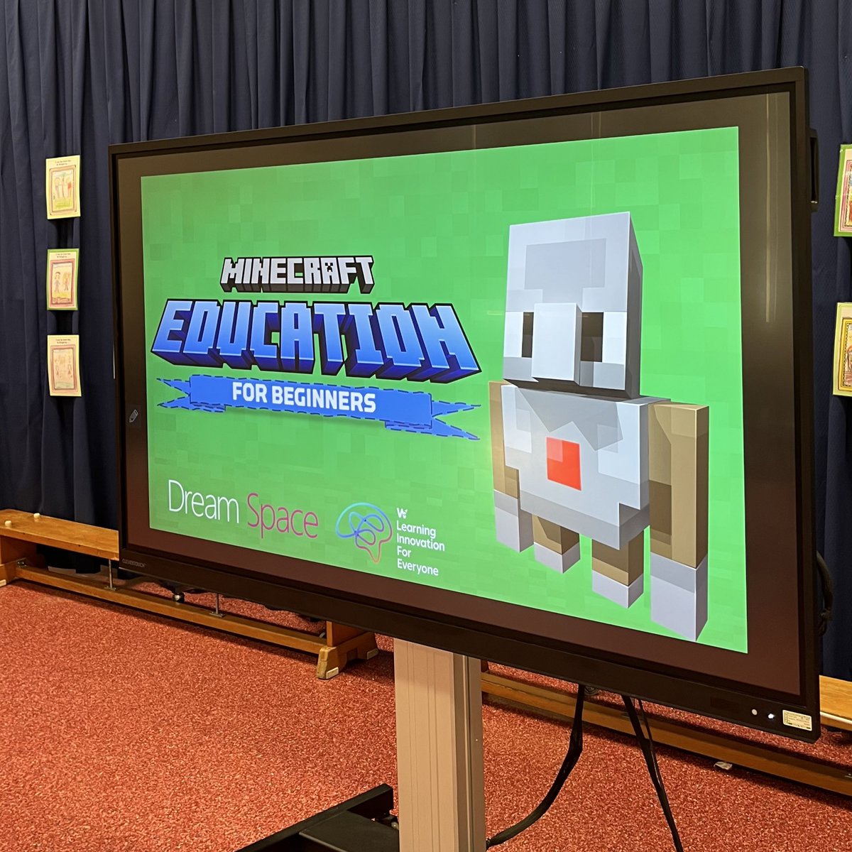 I had a great time last week at Holy Trinity PS with their teachers doing an introduction to Minecraft Education in the classroom. 

Dream Space in <a href="/W5_LIFE/">W5 LIFE</a>  offers free training sessions to support teachers, why not get in touch to see how we can help!

#MSDreamSpace