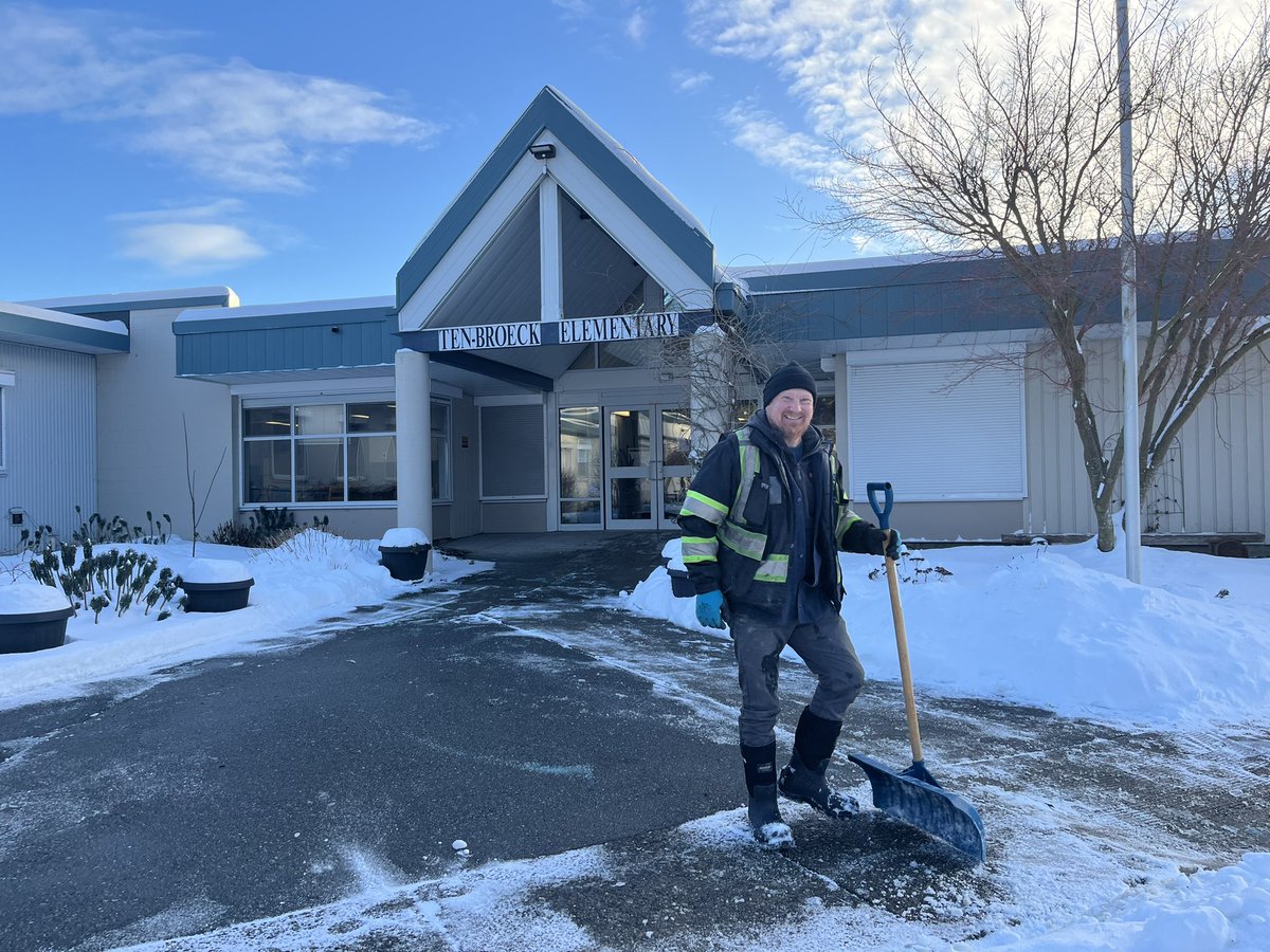 tenbroeckelementary (@tenbroeckelem) on Twitter photo Thank you for preparing our school for families <a href="/AbbotsfordSD/">Abbotsford Schools</a> Facilities! #grateful Thank you for preparing our school for families <a href="/AbbotsfordSD/">Abbotsford Schools</a> Facilities! #grateful