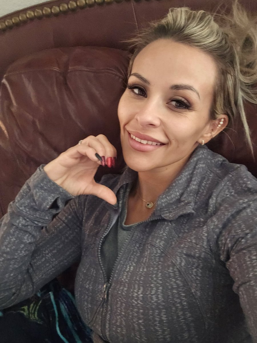 Mandy Coin tweet media