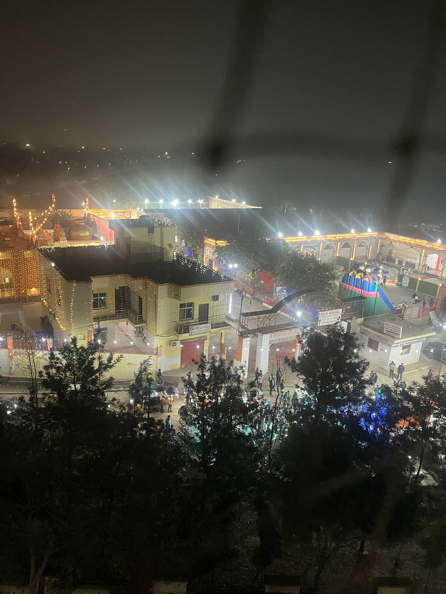 NiralaGreenshireResidents tweet media