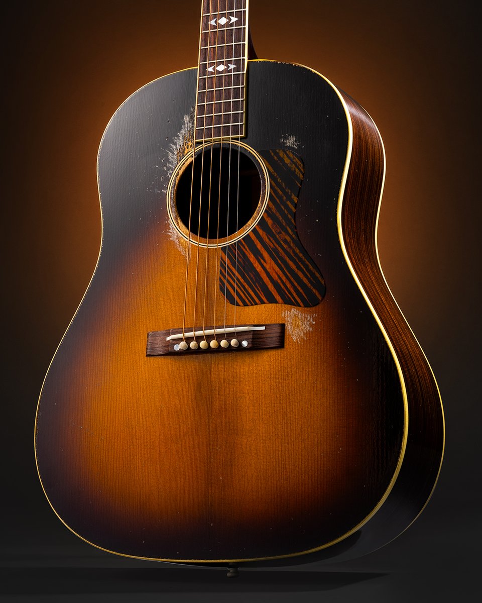 SweetwaterSound's tweet image. Introducing the new @gibsonguitar Murphy Lab acoustic guitars — now available at Sweetwater! ✨ 
bit.ly/40JKGfh 
#sweetwater #gibson #murphylab #acousticguitar #guitarist #musician #musicgear