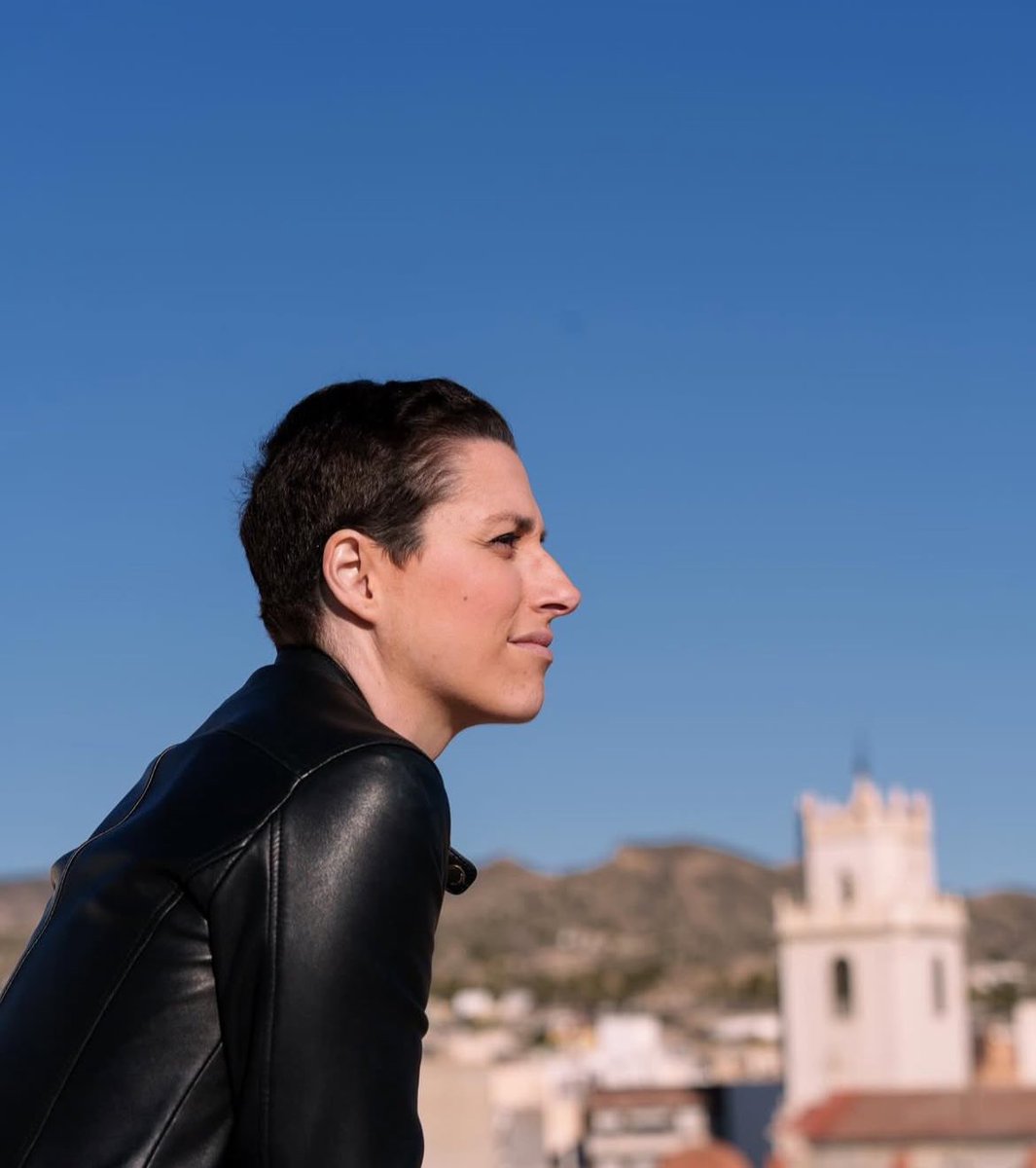 Compromís tweet media