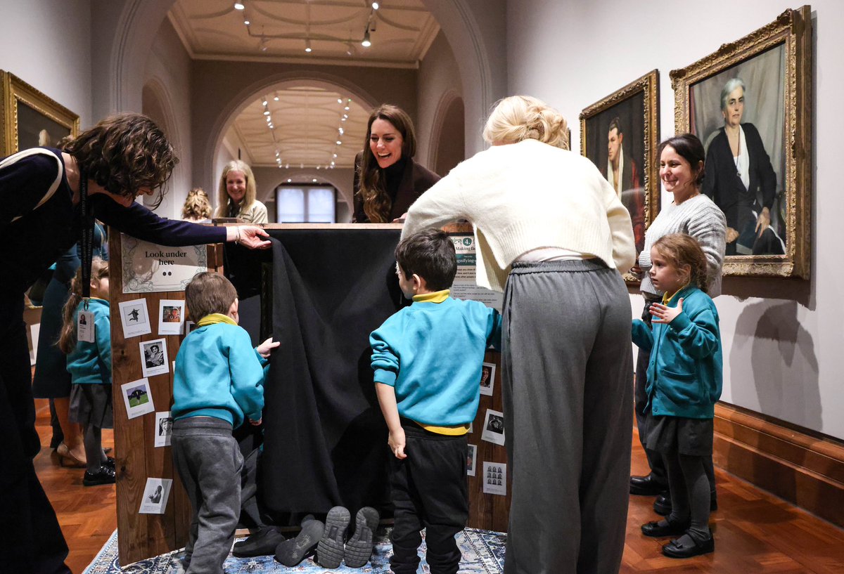 KensingtonRoyal's tweet image. It was fantastic to see The Centre for Early Childhood’s Shaping Us Framework, which is based on key science, expressed in such an innovative, creative and fun way at the National Portrait Gallery today. 

The Bobeam Tree Trail is a brilliant example of how organisations can