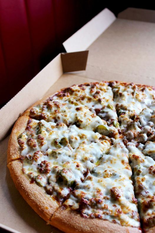 Satisfy your pizza cravings with just a couple of clicks! 😉🍕

Order online: godfathers.com/home