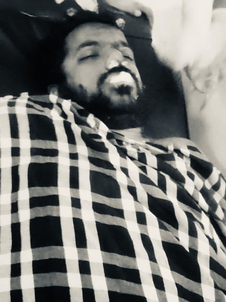 NabeelBaluch_'s tweet image. We have lost another brilliant, creative mind—Allah Dad,a devoted scholar & advocate for knowledge & books .His tragic killing in Turbat highlights the ongoing targeting of our brightest intellects by sponsored individuals aiming to curb Baloch consciousness.
#StopBalochGenocide