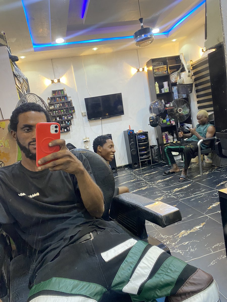 Adekunl27538640's tweet image. Happy birthday to me in Advance 

Y’all Wizkid fc ❤️🦅

#FeB5