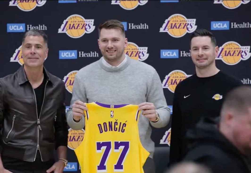 LakersEmpire's tweet photo. LUKA DONCIC IS A LAKER https://t.co/nN1uZlT3Q3