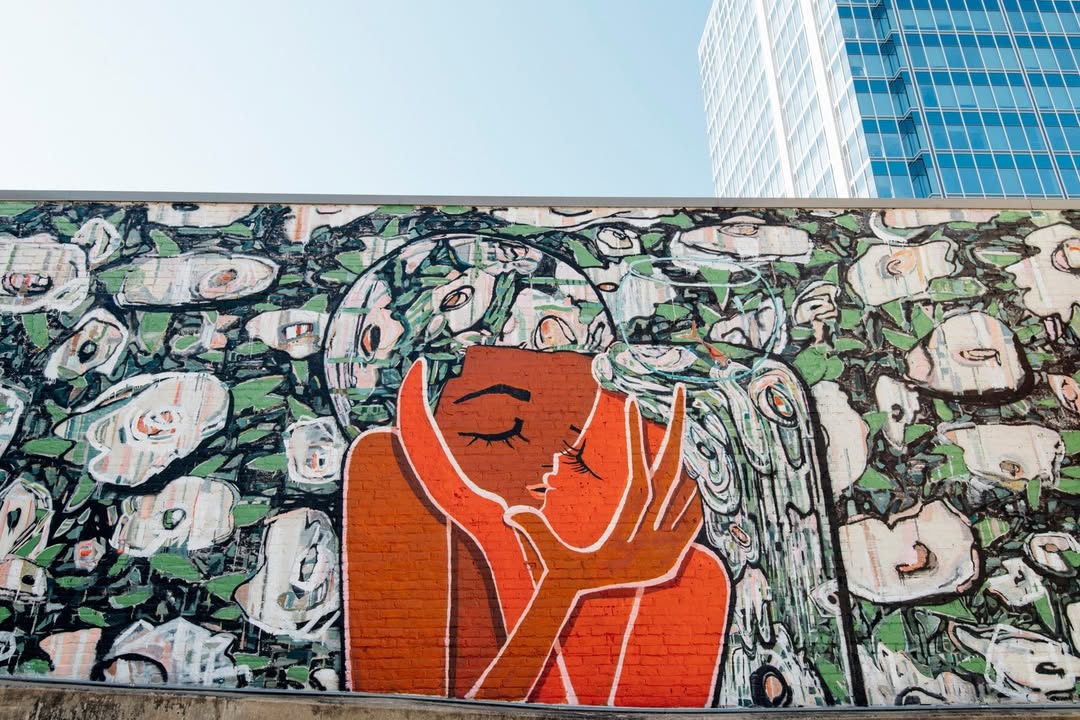 Fall in love with Downtown Raleigh during February First Friday ❤️ First Friday is the best opportunity to experience the romantic side of our city with gallery openings, cocktail parties, themed pop-ups, and more. 

Start planning your evening 👇 
bit.ly/37u84T3