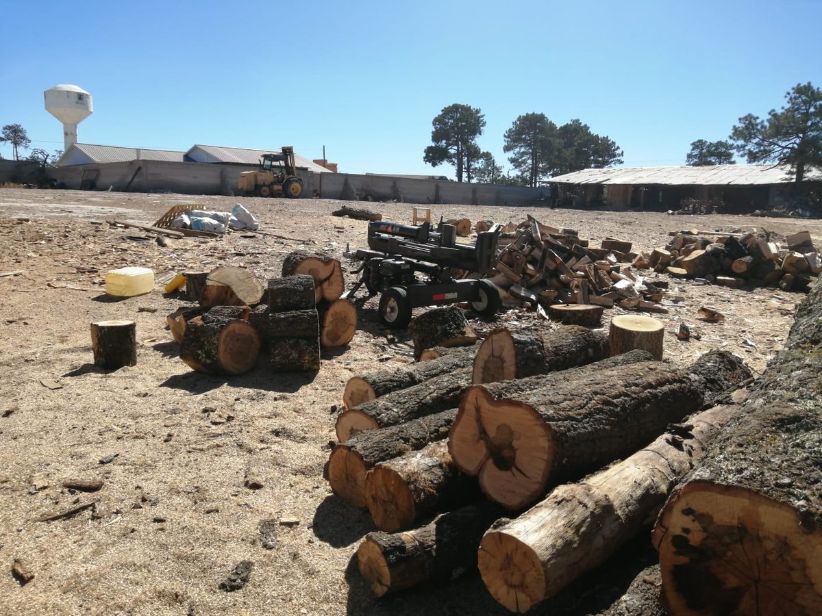 Mariana Boy (@mariana_boy) on Twitter photo Logramos clausurar 11 aserraderos y desmantelar 2 más que operaban ilegalmente durante nuestro operativo en 13 zonas críticas forestales. Agradezco la colaboración y el esfuerzo conjunto de <a href="/PROFEPA_Mx/">PROFEPA</a>, <a href="/SEMARNAT_mx/">SEMARNAT México</a>, <a href="/GN_MEXICO_/">Guardia Nacional</a> , @SEDENAmx y las autoridades locales de seguridad. Logramos clausurar 11 aserraderos y desmantelar 2 más que operaban ilegalmente durante nuestro operativo en 13 zonas críticas forestales. Agradezco la colaboración y el esfuerzo conjunto de <a href="/PROFEPA_Mx/">PROFEPA</a>, <a href="/SEMARNAT_mx/">SEMARNAT México</a>, <a href="/GN_MEXICO_/">Guardia Nacional</a> , @SEDENAmx y las autoridades locales de seguridad.