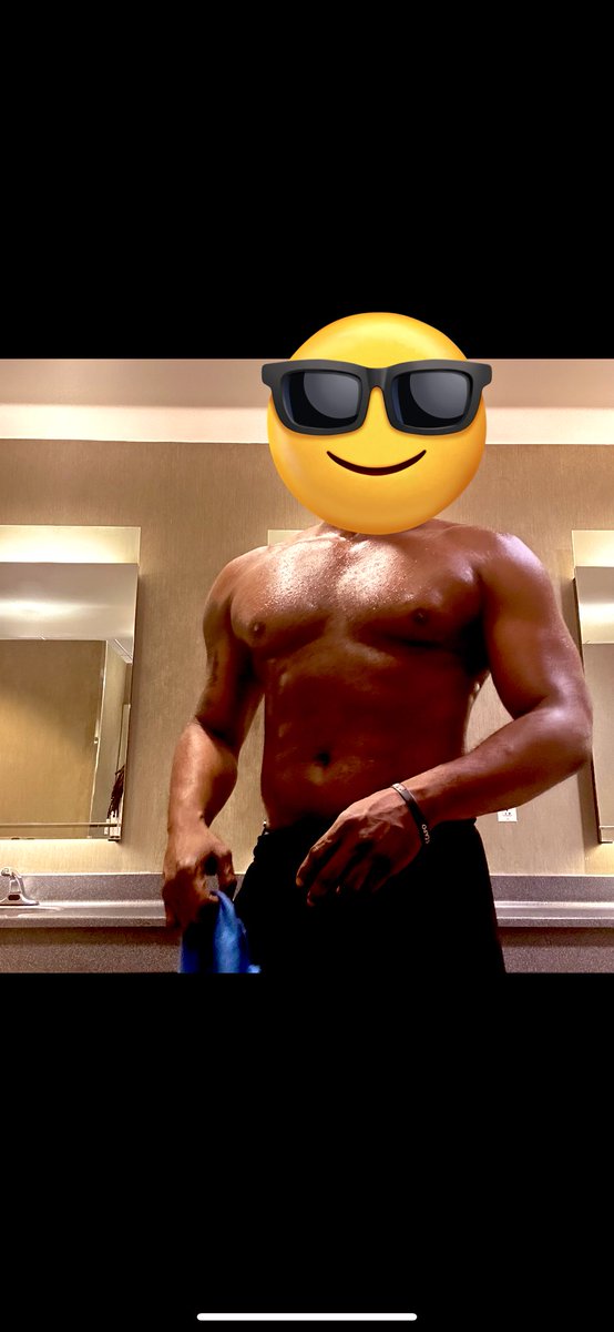 wildislander1's tweet photo. #gym #freakyblack #strongandsturdy #philly #trainer https://t.co/Vrg6PgzGci