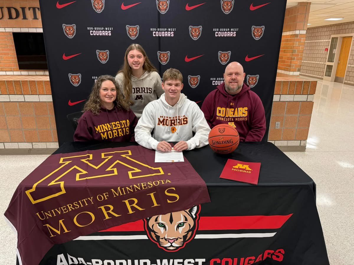 Congratulations to Cadyn Dahl on signing to play basketball for the University of Minnesota Morris!! The Cougars are getting an absolute gym rat and we are excited to follow your college basketball career!!
