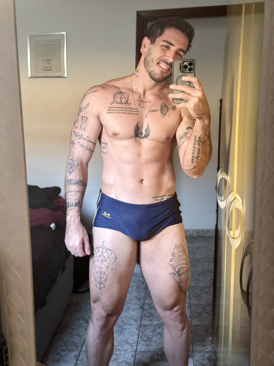 Boa tarde 😄 linktr.ee/henriquenassif

#onlyfans #privacy