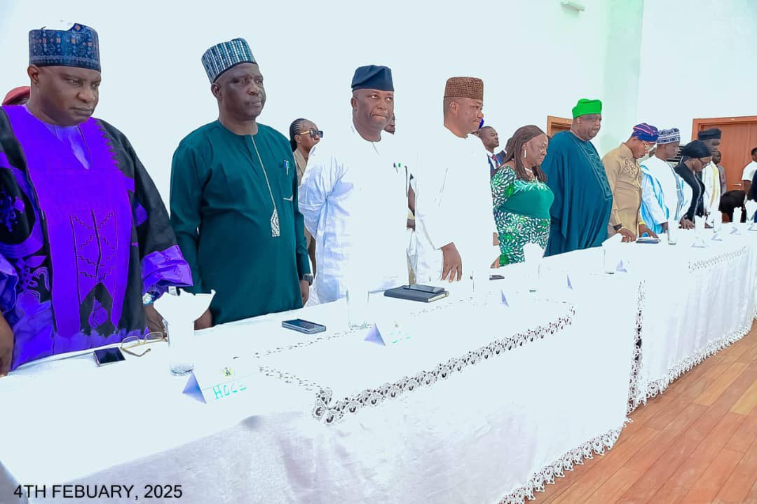 DOPA_PLSG's tweet photo. GOVERNOR MUTFWANG SWEARS IN NEW COMMISSIONERS, INAUGURATES GOVERNING COUNCIL, CHARGES THEM WITH INNOVATIVE LEADERSHIP FOR PLATEAU'S DEVELOPMENT

Plateau State Governor, Barr. Caleb Manasseh Mutfwang, has sworn in five newly appointed Commissioners and inaugurated the Governing Councils of key tertiary institutions, tasking them with ensuring effective and efficient service delivery.

Performing the ceremony at the New Government House, Little Rayfield, Jos, Governor Mutfwang emphasized that the new government officials were carefully selected to drive the development agenda of his The Time is Now administration.

As part of ongoing reforms to enhance governance, the Governor announced the merger of Secondary and Tertiary Education into a single ministry and the creation of a Ministry of Livestock Development,  Veterinary Services and Fisheries to ensure the efficient management of the livestock sector in the state.

Highlighting the strong synergy between his administration and the people of Plateau, Governor Mutfwang stated: "This administration was birthed by the collective will of our citizens, and we remain resolute in our mission to rekindle trust, inspire confidence, and restore the loss glory of Plateau."

He further charged the new appointees to embrace their roles with dedication, integrity, and a commitment to service. "Today, we welcome into the State Executive Council distinguished men and a woman carefully selected from their respective Local Government Areas based on their track records of excellence, integrity, and dedication to public service. Your appointment is not a privilege but a responsibility, a call to serve with diligence, transparency, and accountability."

Governor Mutfwang urged them to leverage their experiences and expertise to drive the administration’s vision and effectively implement government policies, in order to ensure the delivery of democratic dividends to the people.
 
"You are expected to pursue the vision of this administration with passion, efficiency, and an unwavering commitment to service. We remain focused on peace and security, infrastructural development, quality healthcare, education, and good governance.

" I urge you all to study our developmental blueprint and align your efforts with our set goals and priorities. Beyond executing existing policies, I encourage you to introduce innovative ideas that will accelerate the progress of our dear state," he added.

The Governor also inaugurated the Governing Councils of Plateau State University, Bokkos; Plateau State Polytechnic, Barkin-Ladi; and the College of Education, Gindiri, charging them with revitalizing higher education in the state.

Speaking on behalf of the appointees, the Chairman and Pro-Chancellor of Plateau State University, Bokkos, Prof. William Barnabas Qurix, expressed gratitude to Governor Mutfwang for the opportunity to serve. He assured that they would bring their expertise to bear in driving meaningful progress in the state’s education sector and beyond. 

"We are committed to not just serving but making a significant impact through innovative leadership and efficient service delivery," Prof.Qurix pledged.

Meanwhile, Governor Mutfwang further approved the following portfolios for members of the State Executive Council:

1. Barr. Philemon A. Daffi-Justice

2. Hon. Peter L. Gwom Environment, Climate Change and Mineral Development 

3. Hon. Adams Bulus Lekshak- Budget and Economic Planning 

4. Hon. Musa Ibrahim Ashoms - Youth and Sports Development 

5. Hon. Peter Nyam Gai- Lands, Survey and Town Planning 

6. Hon. Jatau Davou Gyang-Transport

7. Hon. Bugama Samson - Agriculture 

8. Ephraim Usman -Local Government and Chieftaincy Affairs 

9. Hon. Joshua Laven Ubandoma- Works

10. Hon. Caroline Pangland -Women Affairs 

11. Hon. Dongkum Grace Shwarta -Finance 

12. Dr. (Mrs) Kachollom Pyam Gang-Education

13. Hon. Nyalum M. Salisu-Commemce and Industry 

14. Dr. Cletus Shurkur -Science and Technology