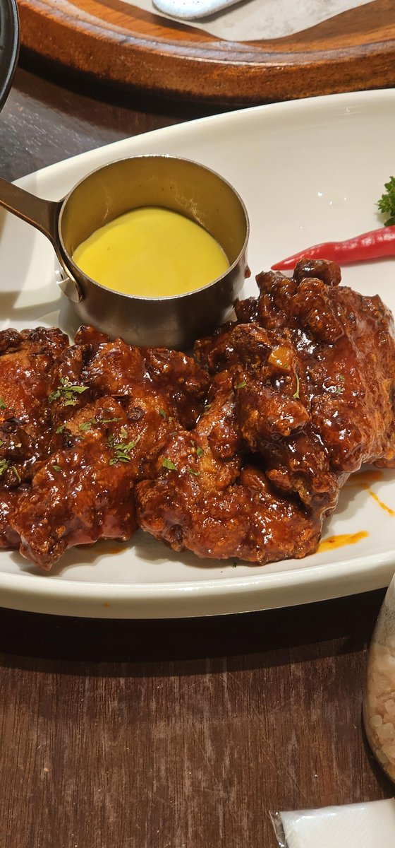 The beef is tender and juicy, especially chewy, and the fragrance spreads instantly in the mouth. The pasta 🍝 is also very good, the noodles are chewy, and the meat sauce is especially generous.