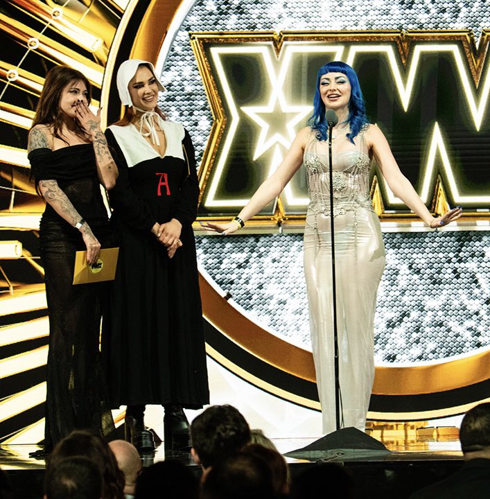 Congratulations <a href="/jewelz_blu/">✨Jewelz✨🐱 $3.50 OF⚡️TOP .08%</a> on a banner year! Being named XMAs’ Creator of the Year, for <a href="/hollyrandall/">Holly Randall</a> production ‘Broken Butterfly’ taking Best Featurette, and multiple noms for <a href="/ElegantAngelxxx/">Elegant Angel</a> showcase ‘Deep Into Blu’ ✨