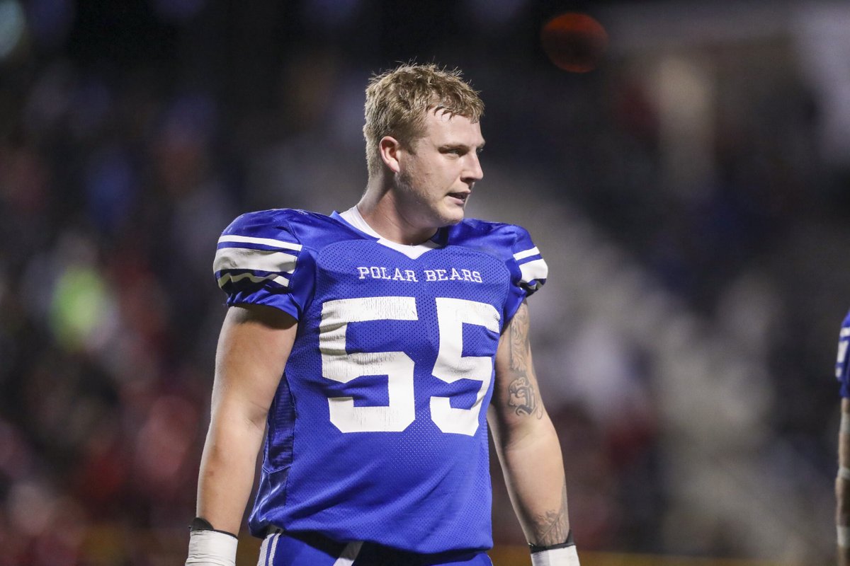 Lineman Trevor Bigelow continues "Polar Bear Pipeline" to WVU:

wvmetronews.com/2025/02/04/lin… #wvprepfb