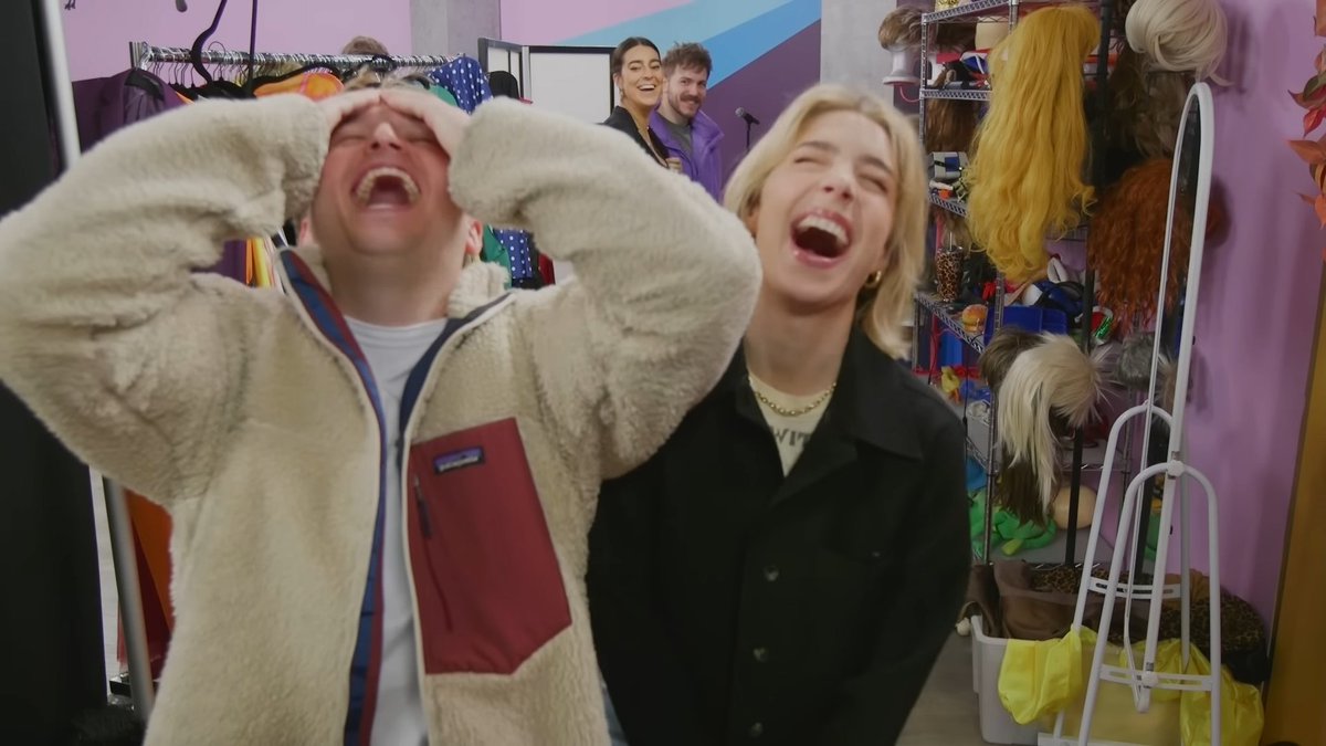 mieke IS SEEING CONAN GRAY tweet media