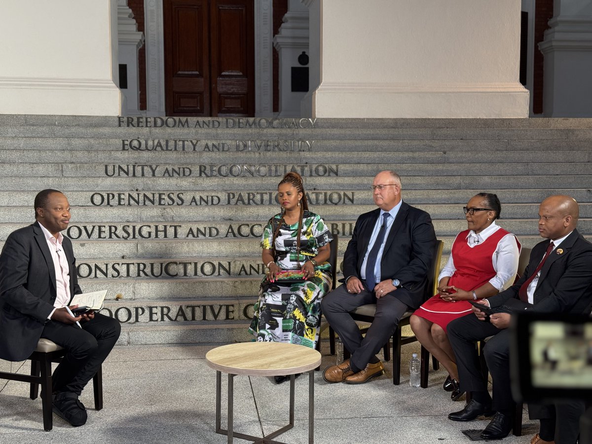 AtholT's tweet photo. 📹 Tune in live on @eNCA as I join #PowerToTruth for a frank discussion on South Africa’s most pressing challenges and the government’s performance (or lack thereof) in addressing them. https://t.co/R7Gi28BNQb