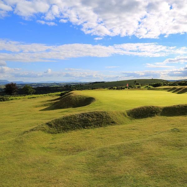 This year we've once again partnered up with #Mizuno for the #golfpairs on 19th June 2025.  Don't miss out on the opportunity of progressing to the Grand Final and cash prizes along the way.

Visit buff.ly/3WKe4kt for full information!

#golfuk #kingtongolf