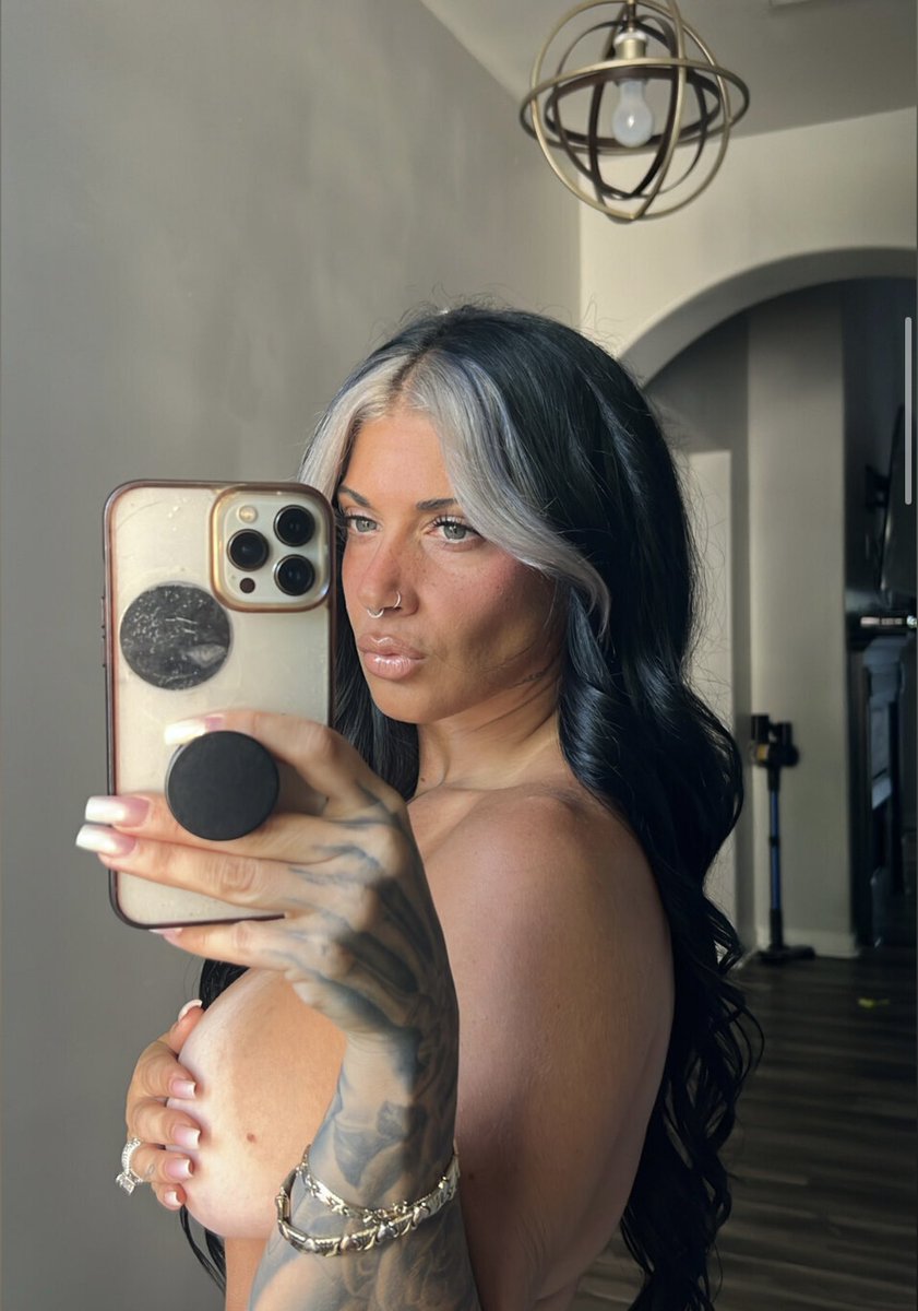 _thefierceone's tweet photo. To see more, and I mean MORE
subscribe to my onlyfans #linkinbio 

You’ll be able to find all my links there  😇 https://t.co/oMHGiwInSR