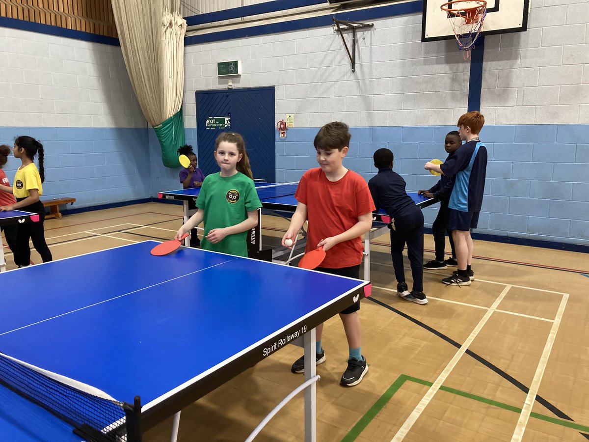 Mrs Earnshaw tweet media