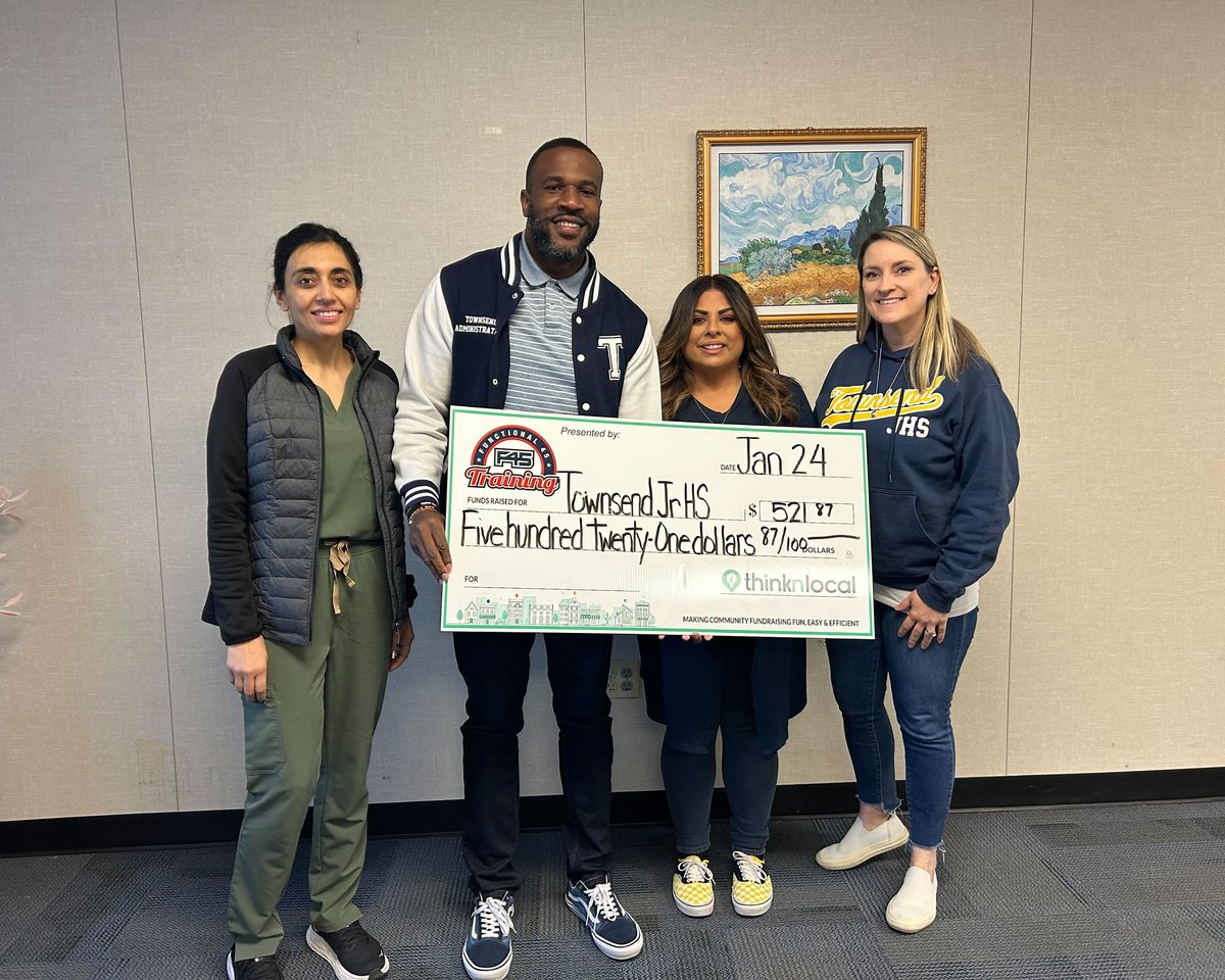 thinknlocal's tweet photo. 🎉 Congratulations to Townsend Jr. High School! 🎉 A huge thank you to F45 Training Chino Hills for giving back to the community. Together, we’re making an impact! 💪📚 https://t.co/cgfncCvOUP